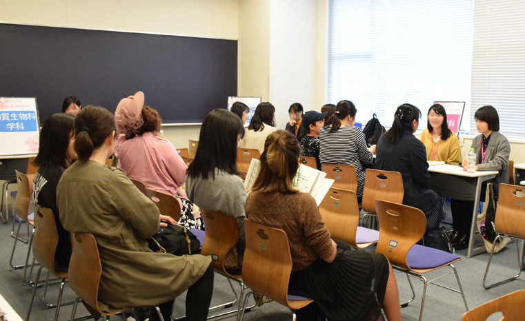 在学生との懇談